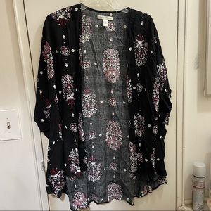 Streetwear Society Floral Black Kimono Cardigan Cover Up